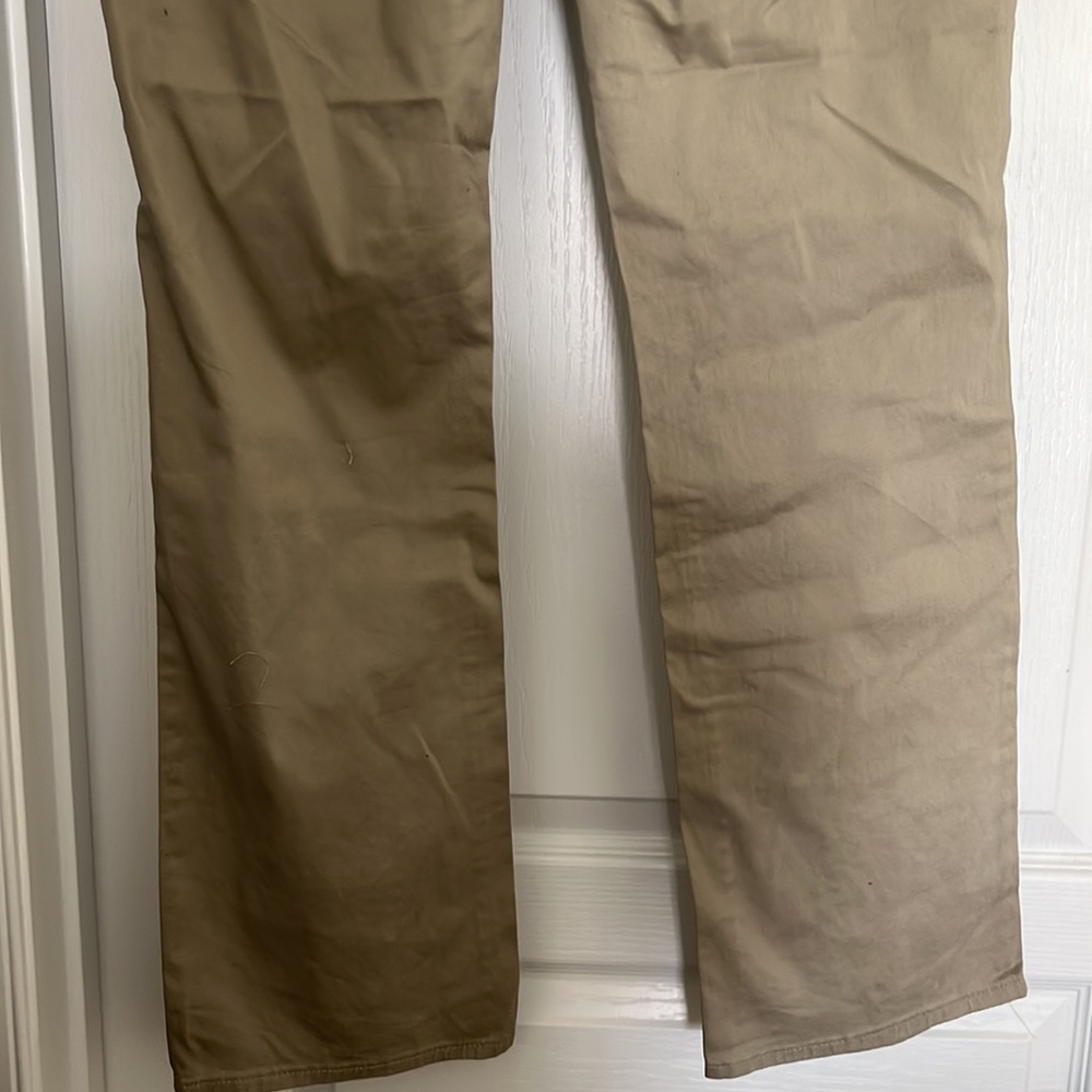 Lee Riders Mid Rise Cargo Pants - Picture 4 of 5